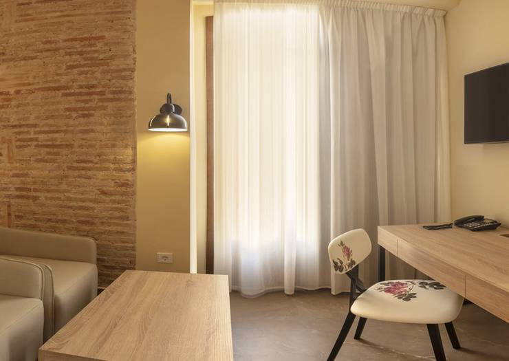 Superior room SH Suite Palace Hotel Valencia Superior room SH Suite Palace Hotel Valencia
