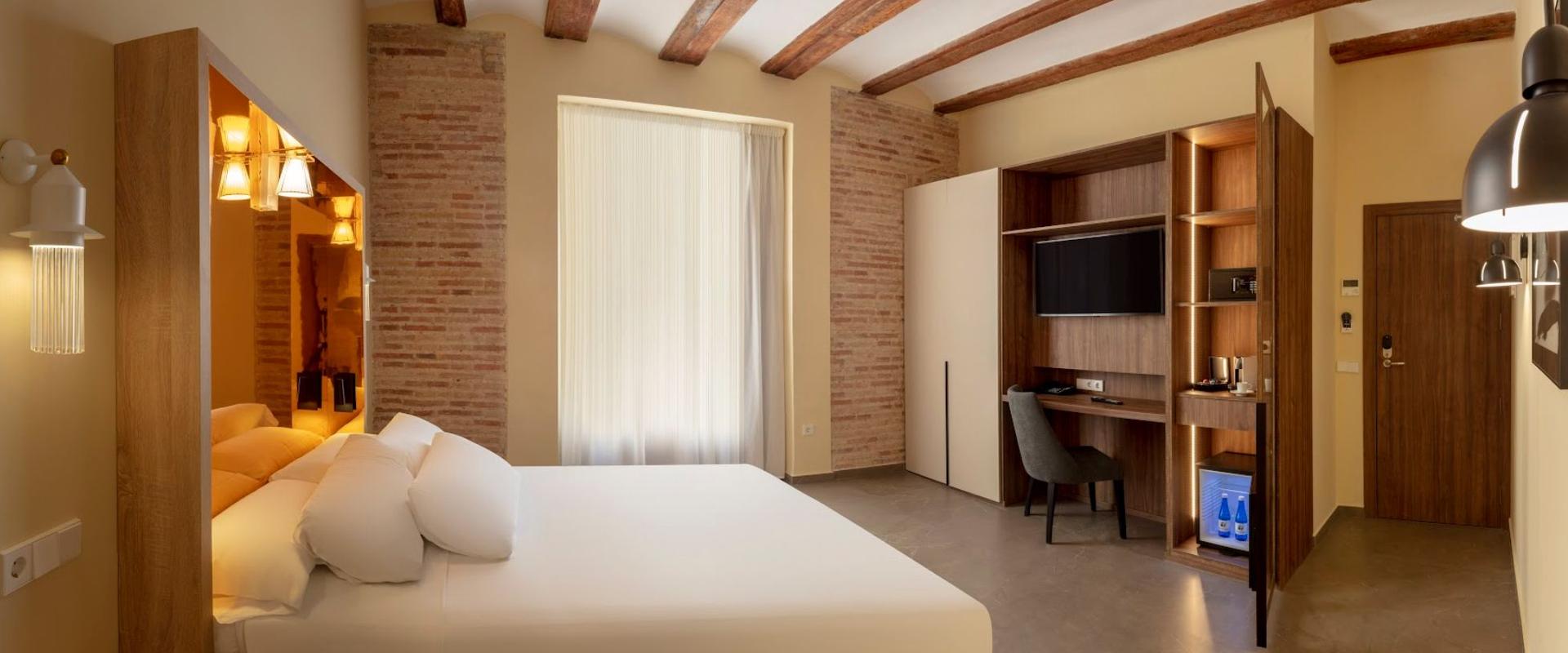 Hotel SH Suite Palace Valencia  Hotel SH Suite Palace Valencia