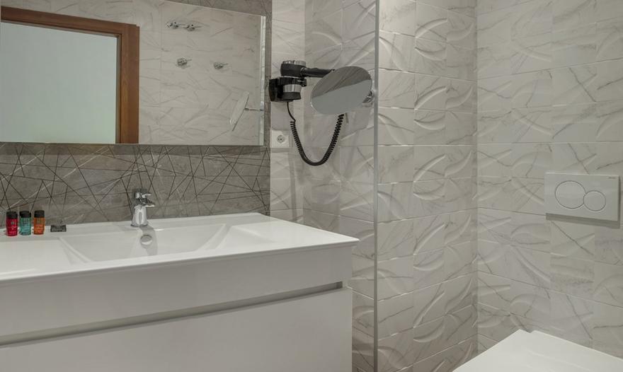 Standard Room SH Suite Palace Hotel Valencia Standard Room SH Suite Palace Hotel Valencia